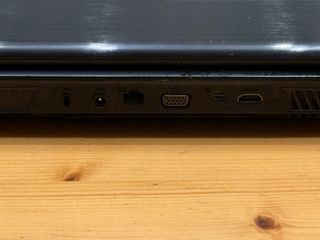 Portátil Gaming Medion Erazer X7825 (Para piezas)