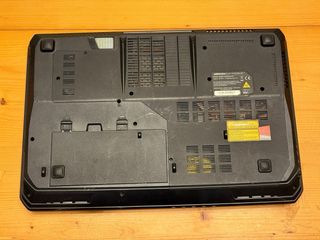 Portátil Gaming Medion Erazer X7825 (Para piezas)