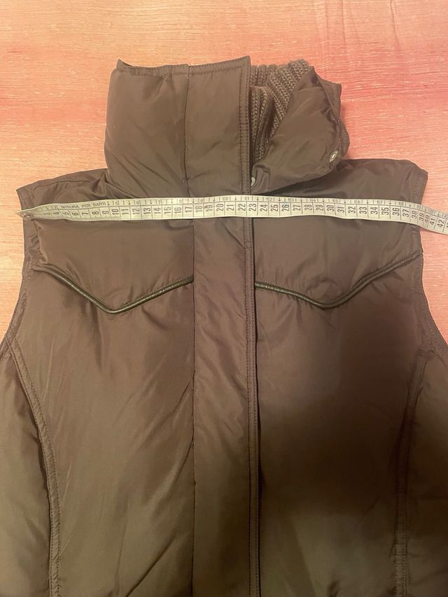 Gilet piumino d'oca marrone