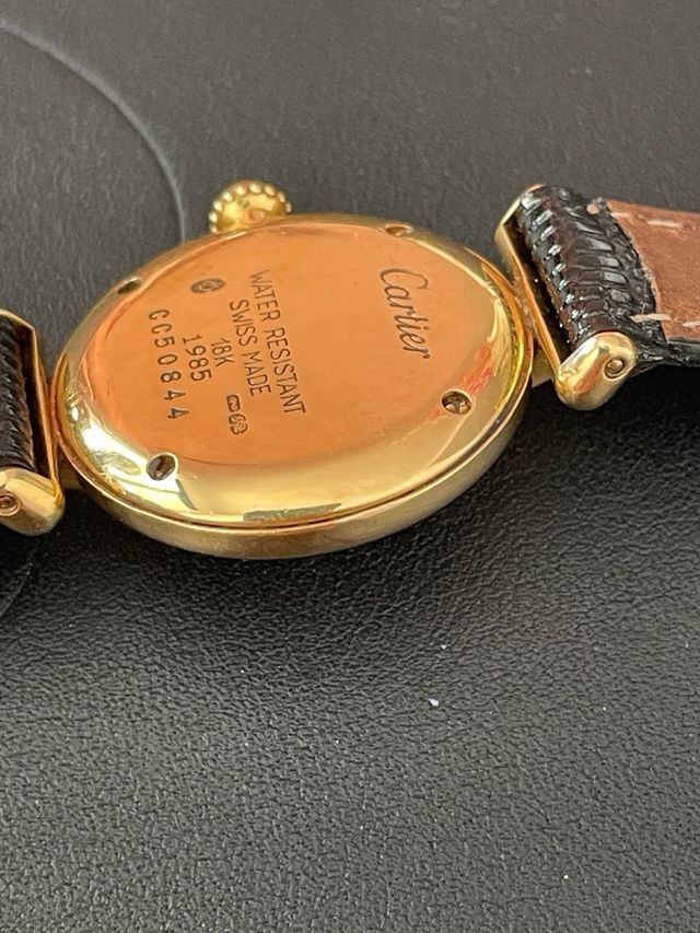 Reloj Cartier Dorado y Negro