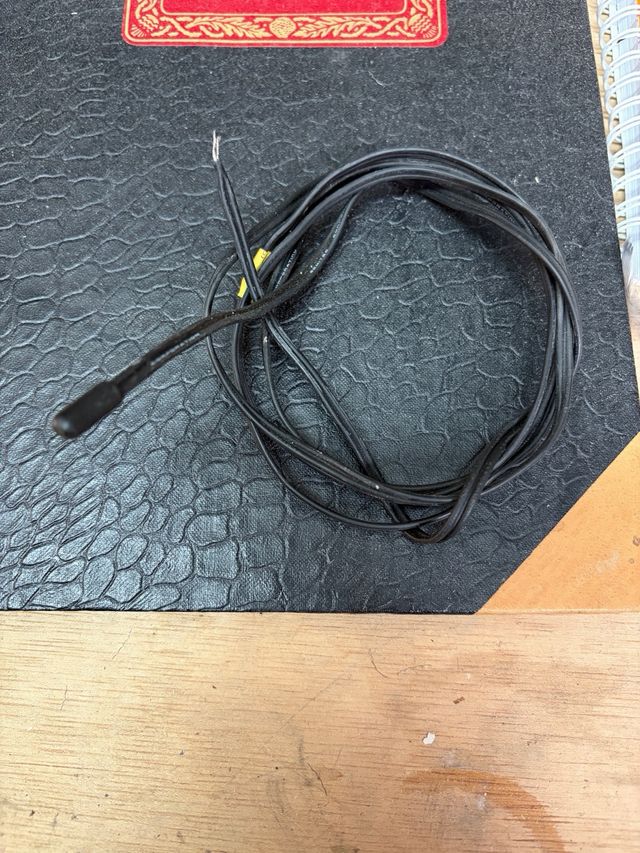 Controlador CAREL Easy model PZCOS0P011K