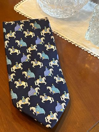 Corbata Loewe Seda Natural colección escritores