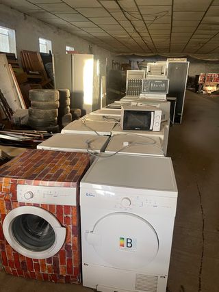 Lote electrodomésticos: neveras, lavadoras, microo