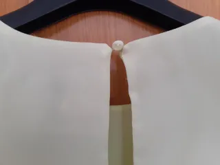 BLUSA LARGA AMITIE VERANIEGA TALLA M NUEVA. SIN ES