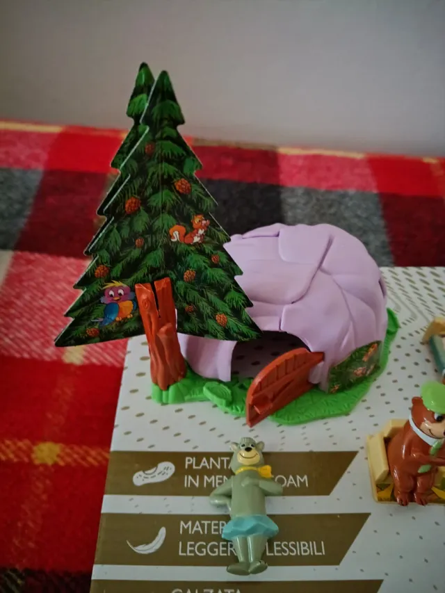 Kinder sorpresa Maxi kinder Orsetti Yogi