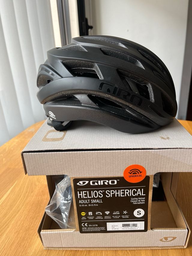 Casco Giro Helios Spherical Talla S Negro