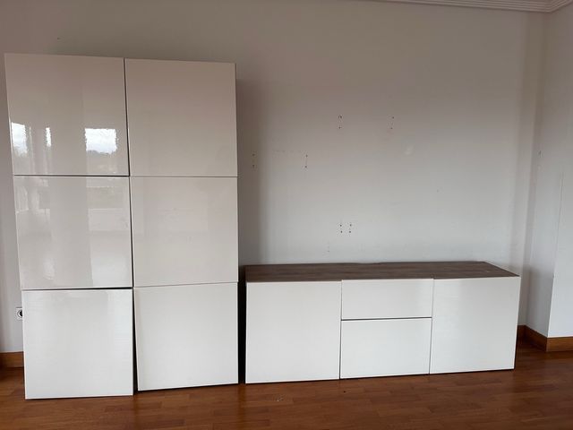 Mueble salón blanco y madera
