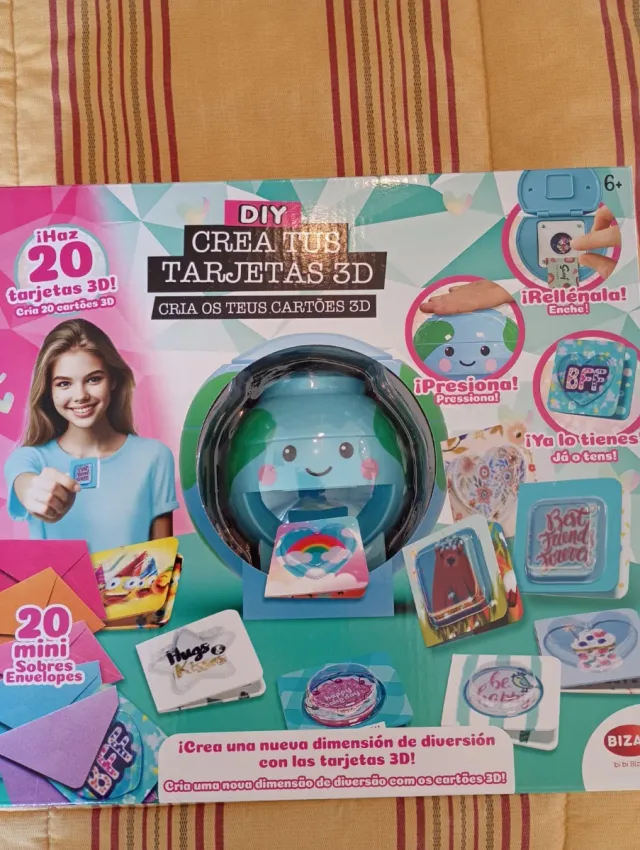 Juego Crea Tus Tarjetas 3D