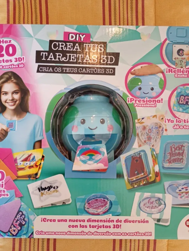 Juego Crea Tus Tarjetas 3D