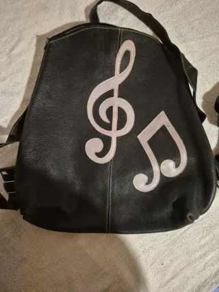 Conjunto Mochila, Bandolera y Billetera de piel