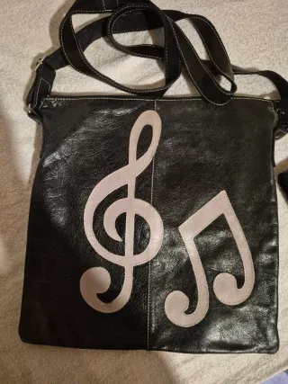 Conjunto Mochila, Bandolera y Billetera de piel