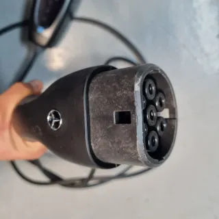 Cargador Mercedes Benz