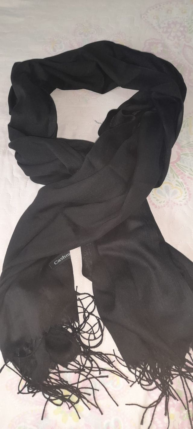Bufanda de Cachemira Negra Nueva