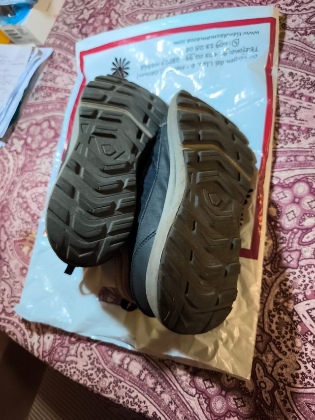 Botas de montaña Quechua Talla 42