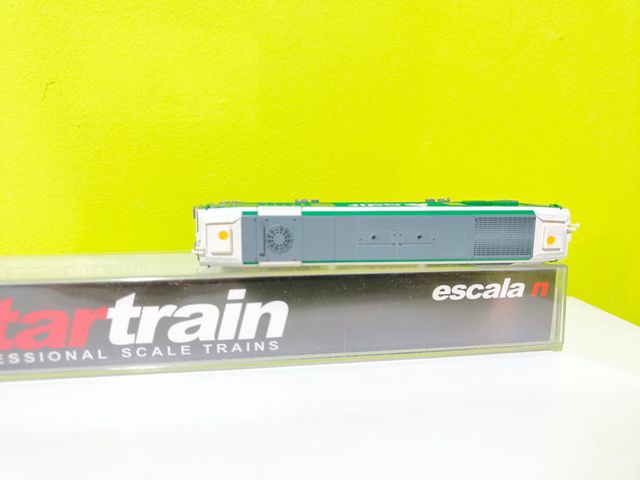 Locomotora 319 Adif Startrain escala N (60139)