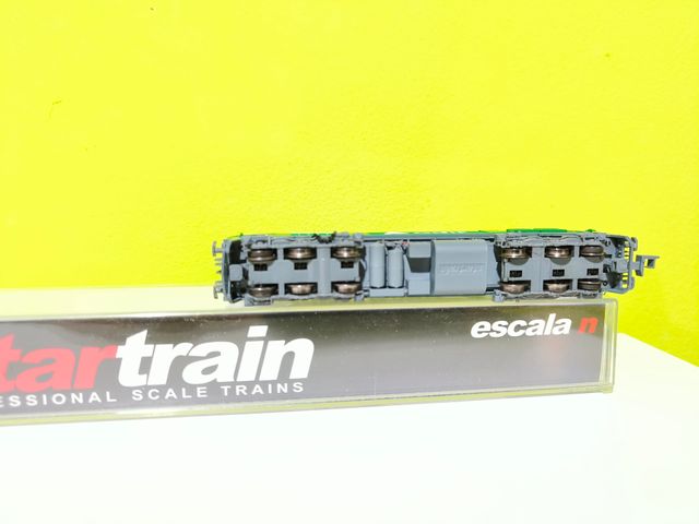 Locomotora 319 Adif Startrain escala N (60139)