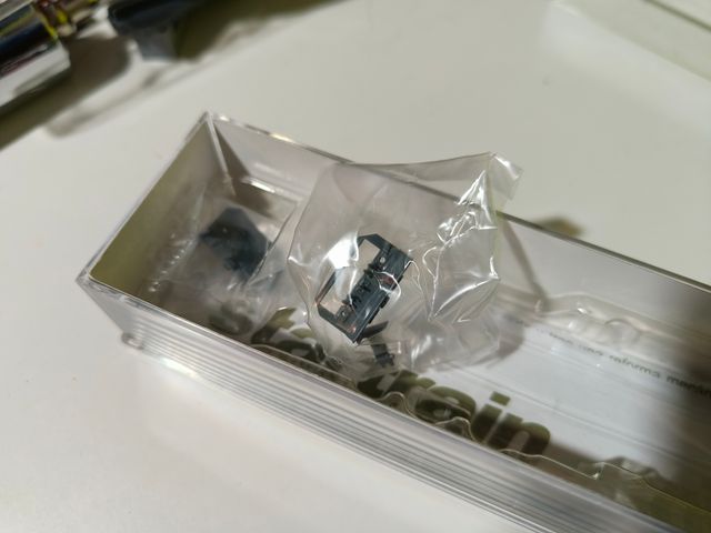 Locomotora 319 Adif Startrain escala N (60139)