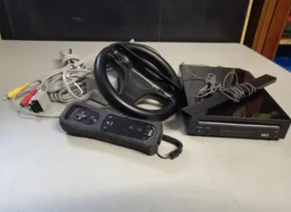 Nintendo Wii Console + Controller + Volante