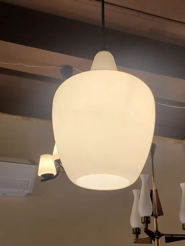 Lampada sospensione anni '60 vetro opalino
