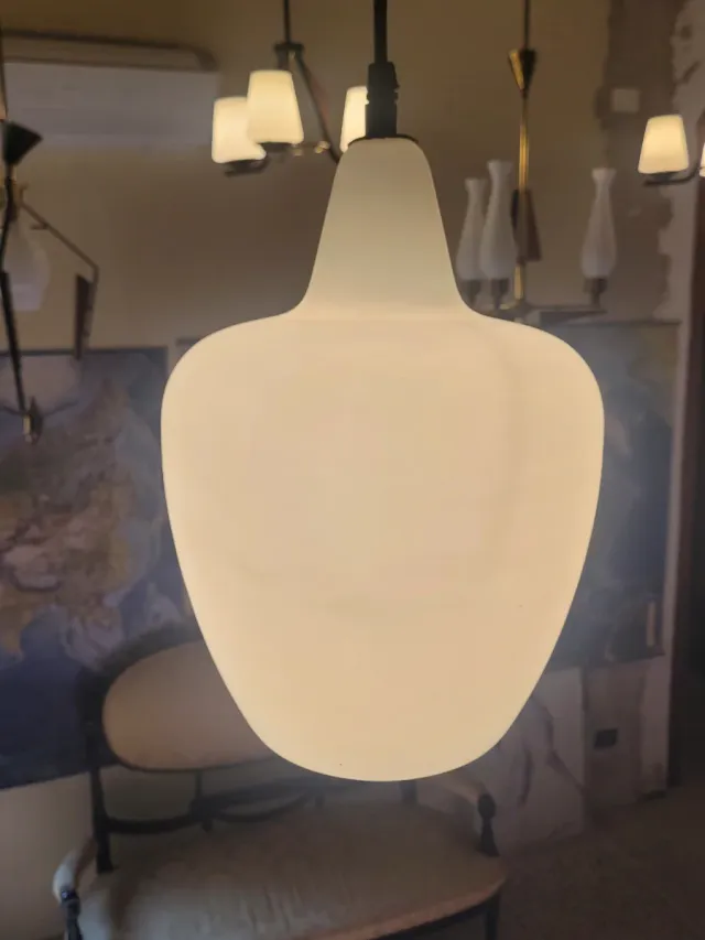 Lampada sospensione anni '60 vetro opalino