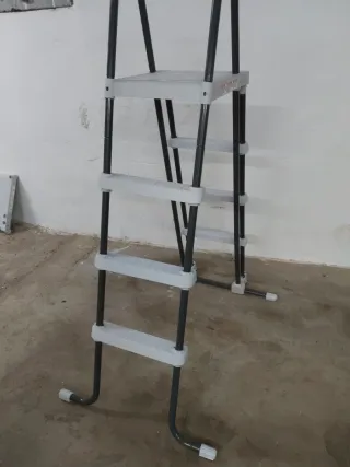 Escalera para piscina