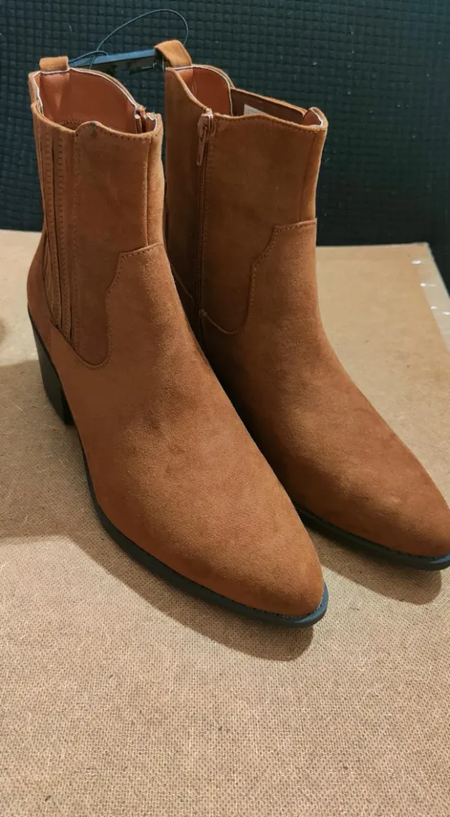 Botines Marrones nuevos sin estrenar