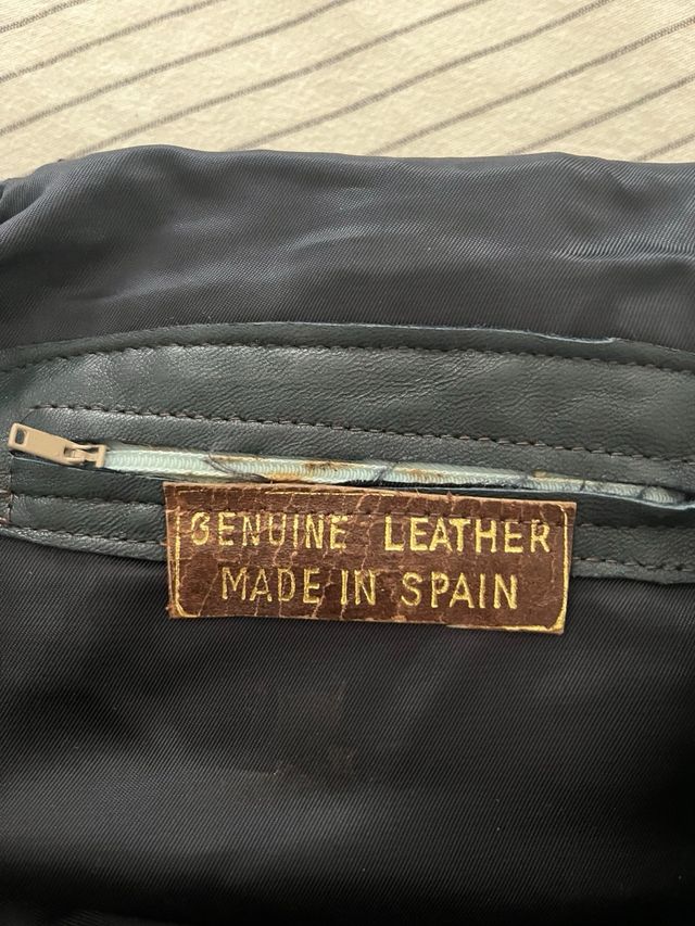 Bolso de piel vintage negro