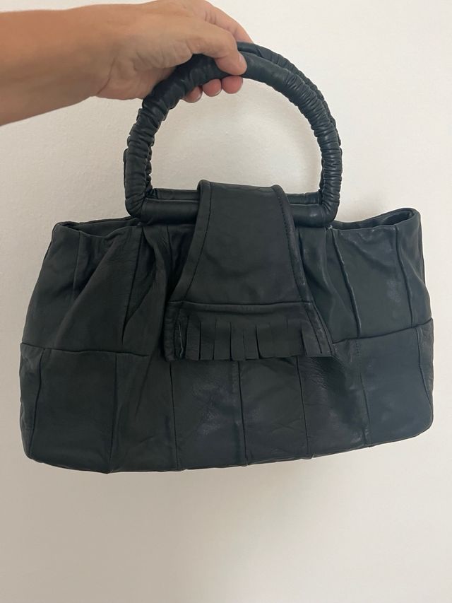 Bolso de piel vintage negro