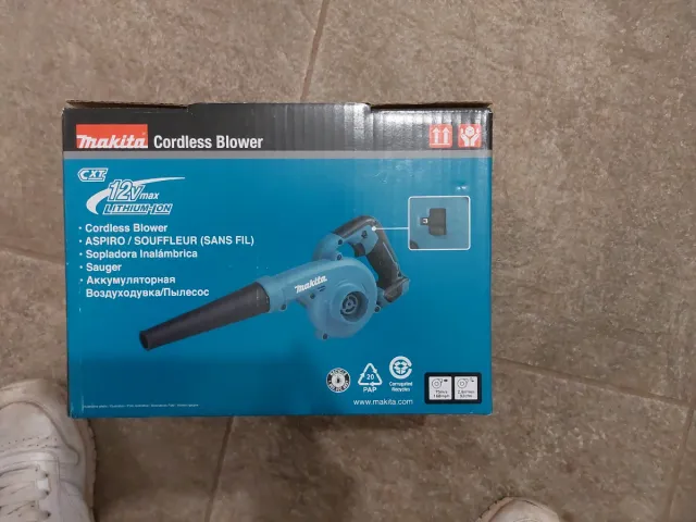 Sopladora Makita 12V UB100DZ