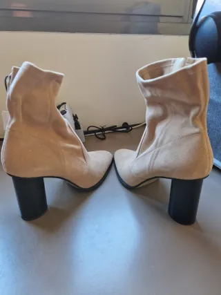 Botines Zara Beige Mujer Talla 40. Piel. Nuevos.