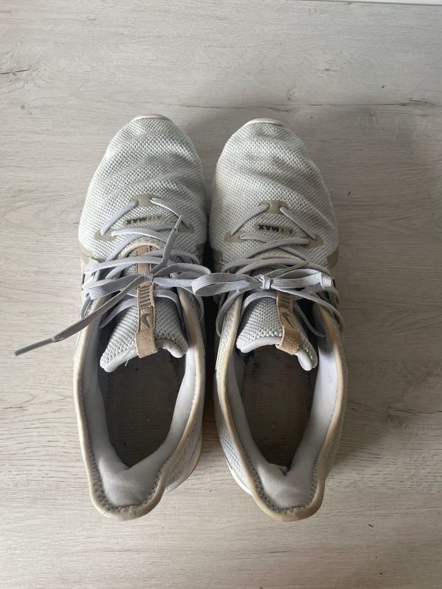 Nike Air Max Sequent 3