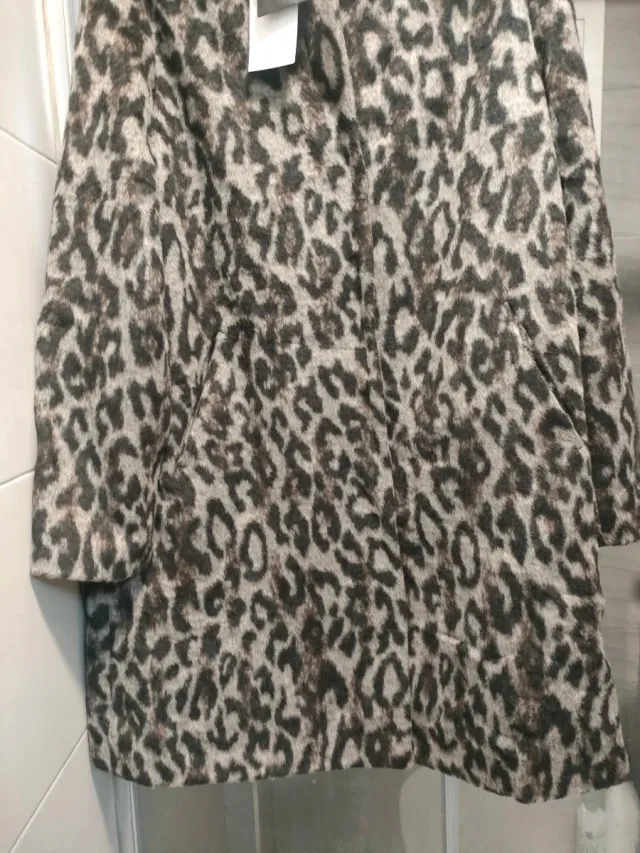 Abrigo estampado leopardo ANTEA Talla 44