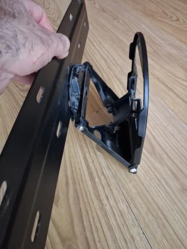 Soporte pared TV QLED