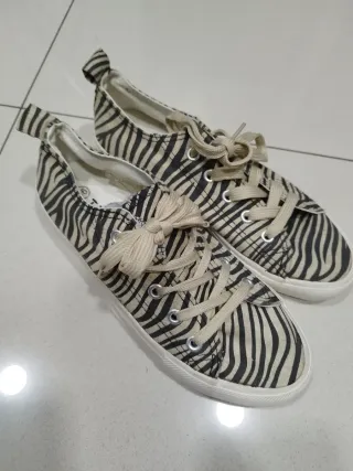 Bambas tipo Victorias Talla 36