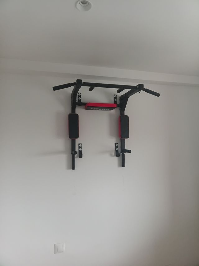 Barra de Dominadas para Pared