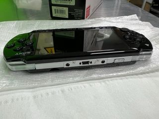 Sony PSP-2004 PB Negra en perfecto estado,completa