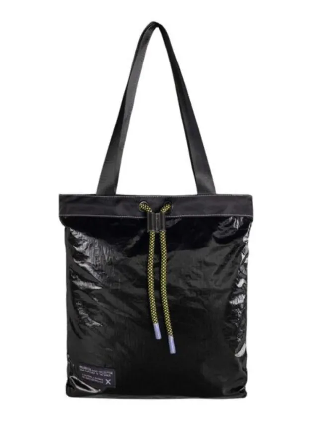 Bolso Munich Deep Tote Negro Metalizado