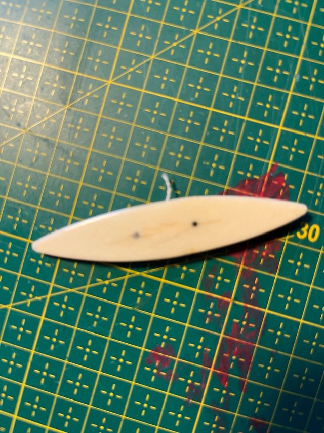 Lanzadera vintage celuloide/lucita crema