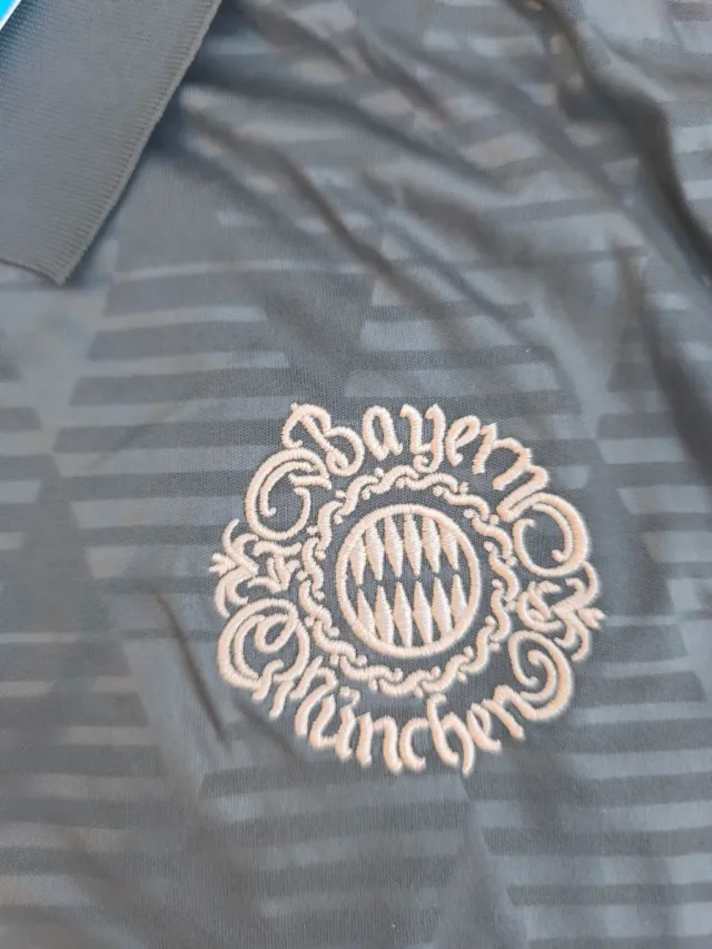 Camiseta Bayern Múnich Oktoberfest Adidas Talla M