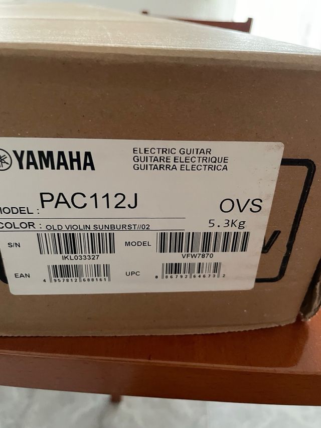 Yamaha Pacifica 112J OVS Guitarra Eléctrica