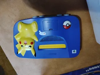 Nintendo 64 Pokémon Pikachu Edition