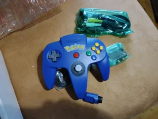 Nintendo 64 Pokémon Pikachu Edition