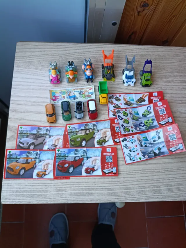 Kinder Sorpresa Macchine da Corsa