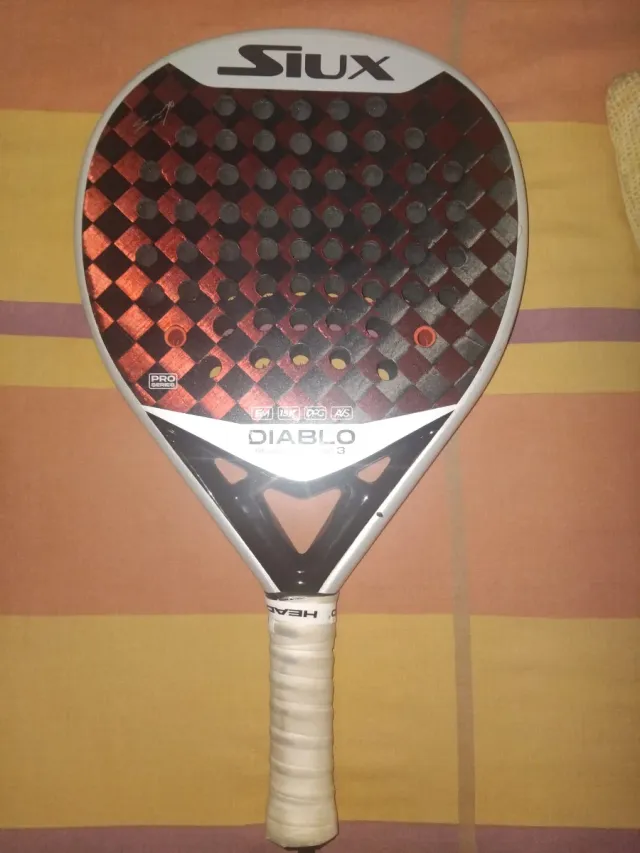 Pala pádel Siux Diablo Revolution 3