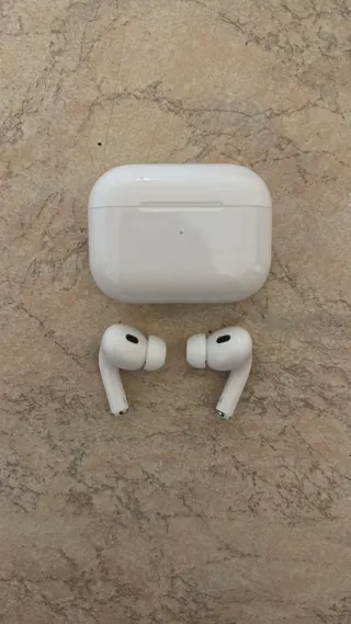 Apple AirPods Pro (2ª gen.) Nuove usate pochissimo