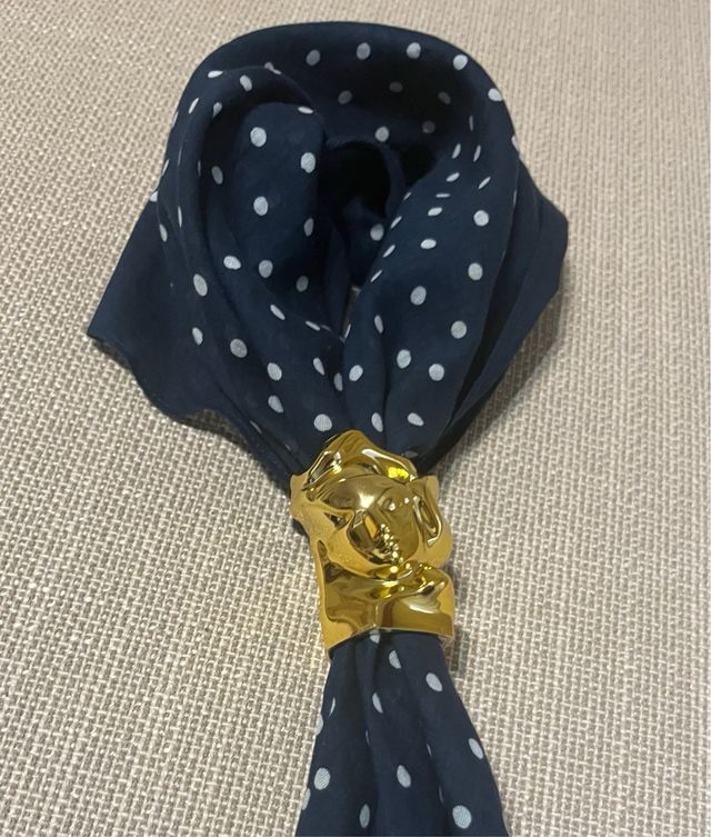 Aro para pañuelos Sisley dorado