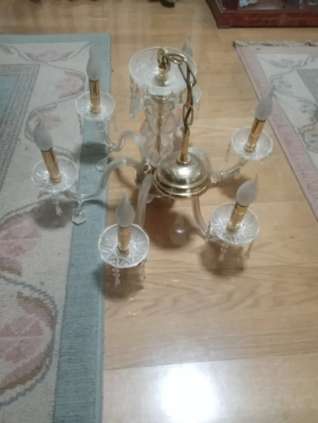 Lámpara de techo cristal y metal dorada