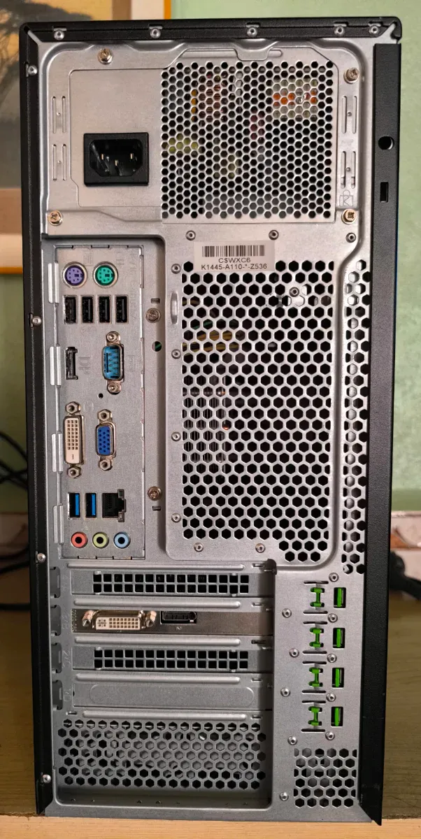 Computer i7-XEON, 32 Gb Ram, WIFI!!MOLTO POTENTE!!