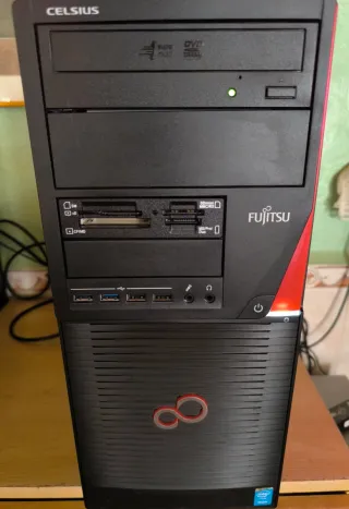 Ordenador i7-XEON, 32 Gb Ram, WIFI !!MUY POTENTE!!