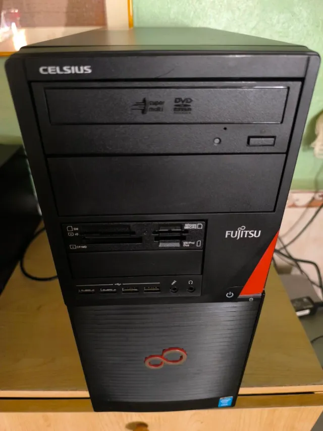 Computer i7-XEON, 32 Gb Ram, WIFI!!MOLTO POTENTE!!